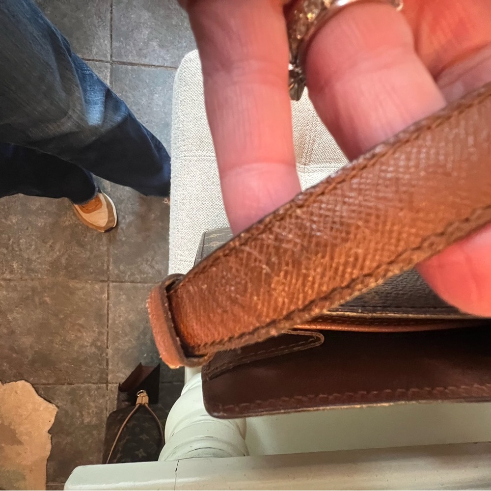Louis Vuitton Courcelles Monogram Canvas shoulder bag - Picture 14 of 16